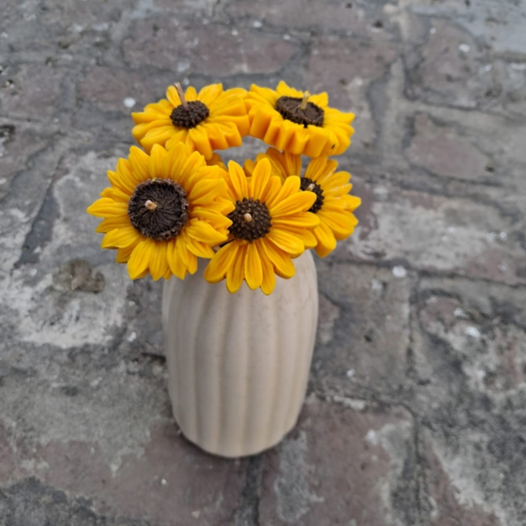 Sunflower and Daisy Candle